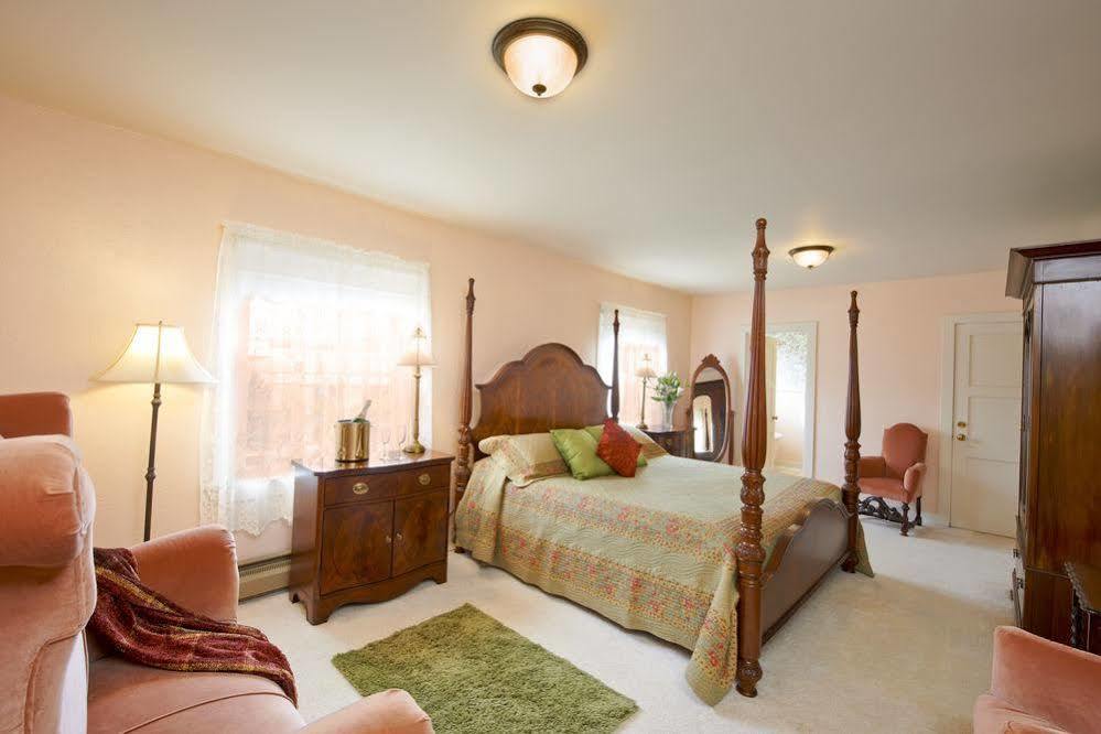 The Scotia Inn エクステリア 写真
